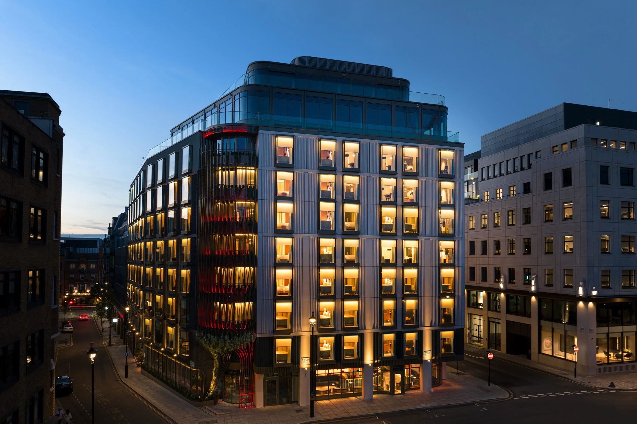 London High-end Hotel Fire Door Project - United Kingdom